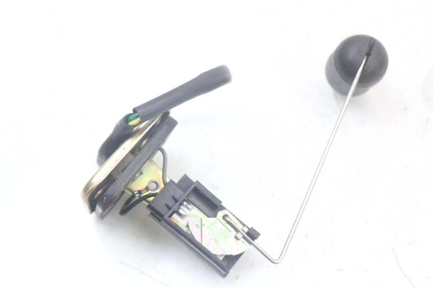 photo de WSKAŹNIK POZIOMU PALIWA W ZBIORNIKU SYM CROX 4T 50 (2016 - 2023) - Zoom stanu zużycia