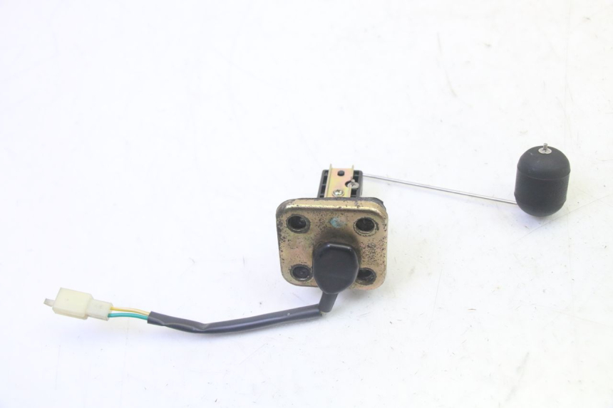 photo de WSKAŹNIK POZIOMU PALIWA W ZBIORNIKU SYM CROX 4T 50 (2016 - 2023) - Zoom stanu zużycia