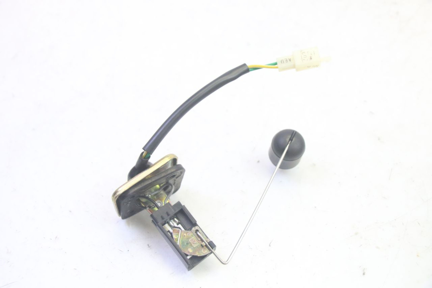 photo de WSKAŹNIK POZIOMU PALIWA W ZBIORNIKU SYM CROX 4T 50 (2016 - 2023) - Zoom stanu zużycia