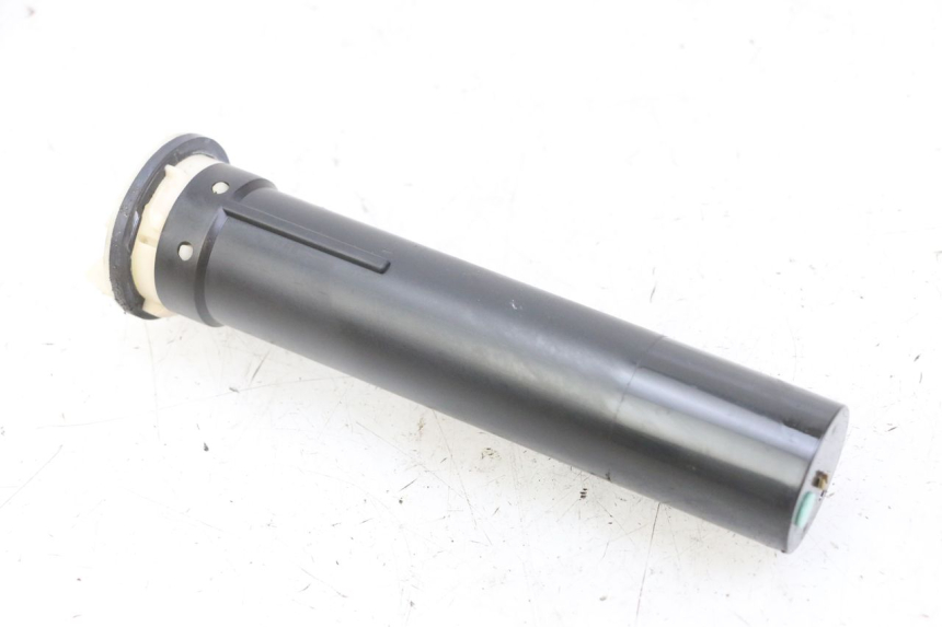 photo de WSKAŹNIK POZIOMU PALIWA W ZBIORNIKU PEUGEOT ELYSTAR 125 (2002 - 2007) - Szczegół części