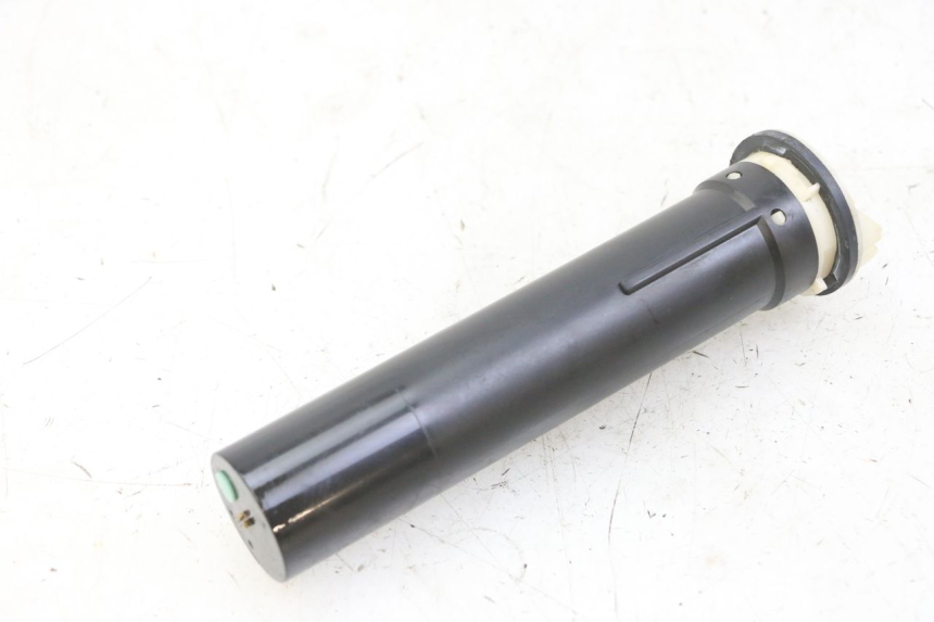 photo de WSKAŹNIK POZIOMU PALIWA W ZBIORNIKU PEUGEOT ELYSTAR 125 (2002 - 2007) - Zoom stanu zużycia