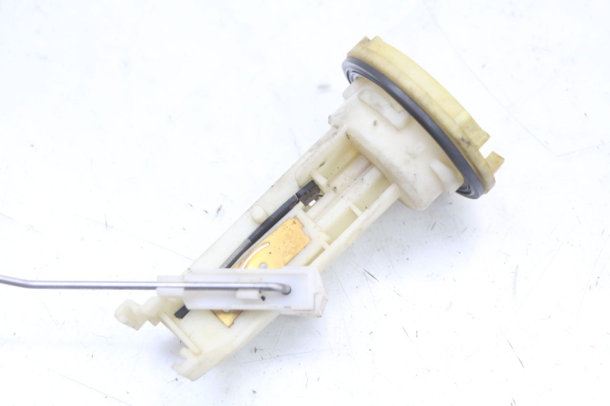 photo de WSKAŹNIK POZIOMU PALIWA W ZBIORNIKU PEUGEOT ELYSTAR 50 (2002 - 2014) - Szczegół części