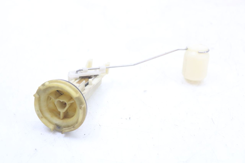 photo de WSKAŹNIK POZIOMU PALIWA W ZBIORNIKU PEUGEOT ELYSTAR 50 (2002 - 2014) - Inny kąt widzenia