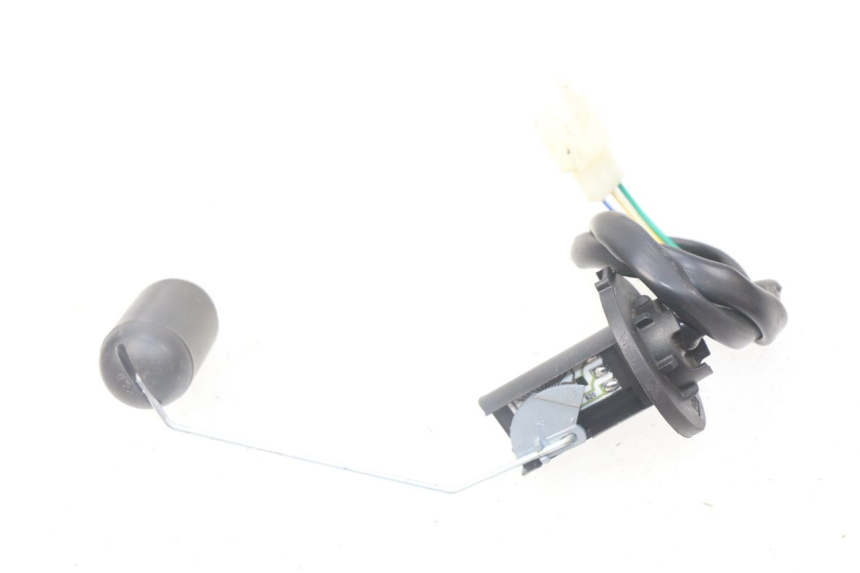 photo de WSKAŹNIK POZIOMU PALIWA W ZBIORNIKU JM MOTORS EVOLIS 4T 50 (2018 - 2022) - Zoom stanu zużycia