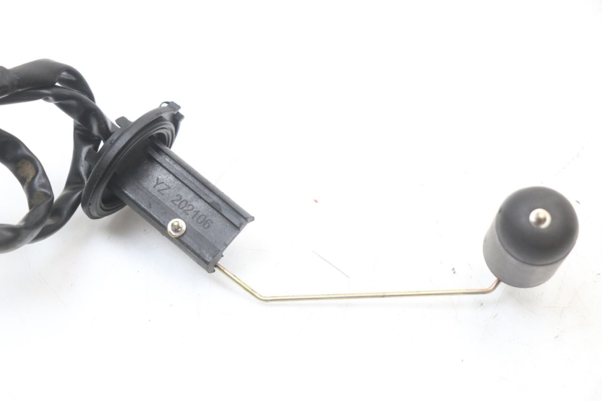 photo de WSKAŹNIK POZIOMU PALIWA W ZBIORNIKU JM MOTORS EVOLIS 4T 50 (2018 - 2022) - Zoom stanu zużycia