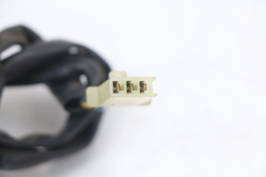 photo de WSKAŹNIK POZIOMU PALIWA W ZBIORNIKU HONDA FES PANTHEON 2T 125 (1998 - 2002) - Widok ogólny