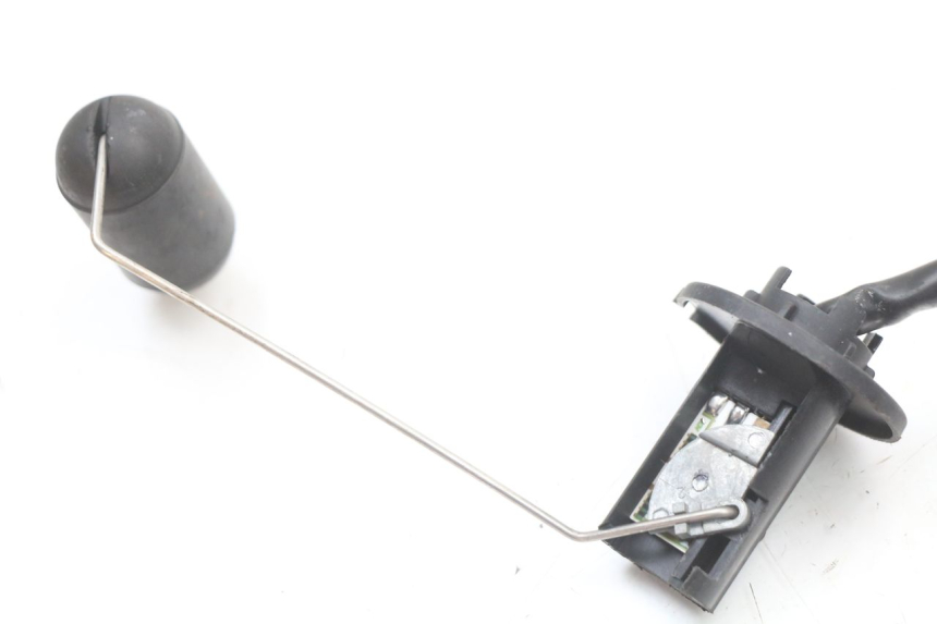 photo de WSKAŹNIK POZIOMU PALIWA W ZBIORNIKU SYM FIDDLE 2 50 (2008 - 2013) - Inny kąt widzenia