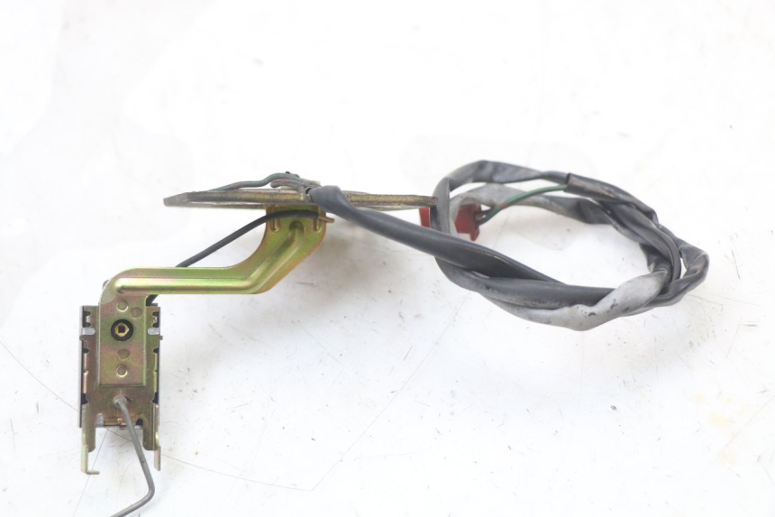 photo de WSKAŹNIK POZIOMU PALIWA W ZBIORNIKU HONDA CBR F 1000 (1993 - 1996) - Zoom stanu zużycia