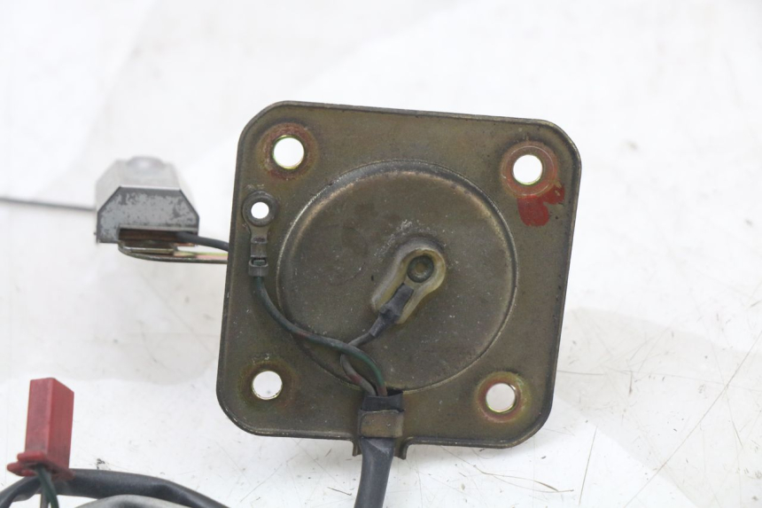 photo de WSKAŹNIK POZIOMU PALIWA W ZBIORNIKU HONDA CBR F 1000 (1993 - 1996) - Punkty mocowania