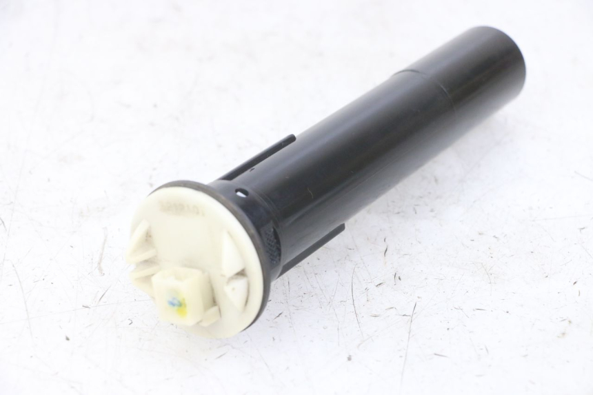 photo de WSKAŹNIK POZIOMU PALIWA W ZBIORNIKU PIAGGIO IE MP3 YOURBAN 300 (2011 - 2016) - Widok główny