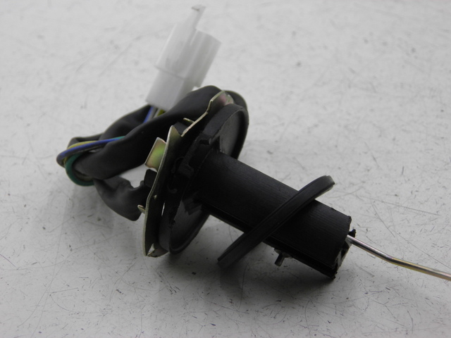 photo de WSKAŹNIK POZIOMU PALIWA W ZBIORNIKU JM MOTOR JULIA 50 (2010 - 2014) - Widok ogólny