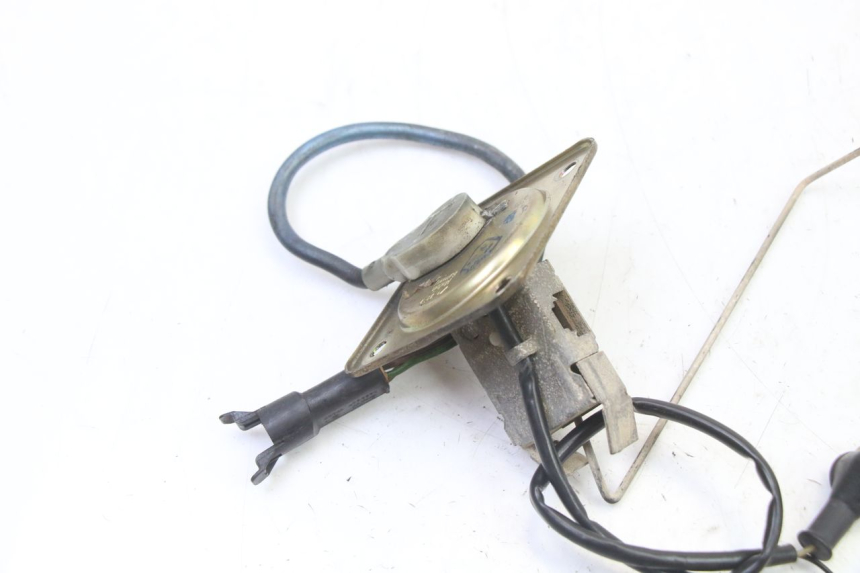 photo de WSKAŹNIK POZIOMU PALIWA W ZBIORNIKU BMW K 75 RT 750 (1989 - 1997) - Szczegół części