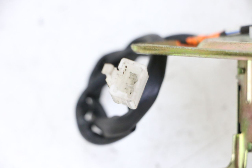 photo de WSKAŹNIK POZIOMU PALIWA W ZBIORNIKU KEEWAY K-LIGHT KLIGHT 125 (2018 - 2025) - Inny kąt widzenia