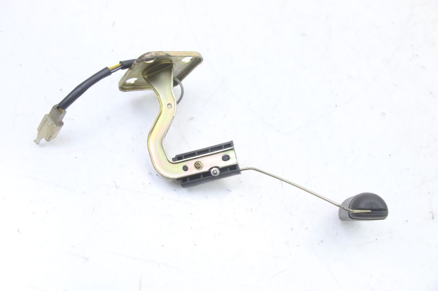 photo de WSKAŹNIK POZIOMU PALIWA W ZBIORNIKU PEUGEOT KISBEE 2T 50 (2010 - 2017) - Zoom stanu zużycia