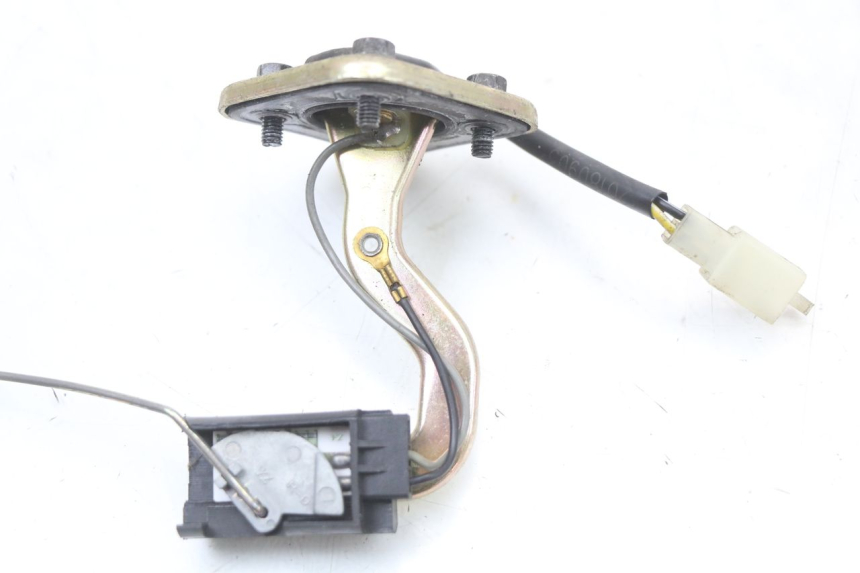 photo de WSKAŹNIK POZIOMU PALIWA W ZBIORNIKU PEUGEOT KISBEE 4T 50 (2018 - 2022) - Zbliżenie techniczne