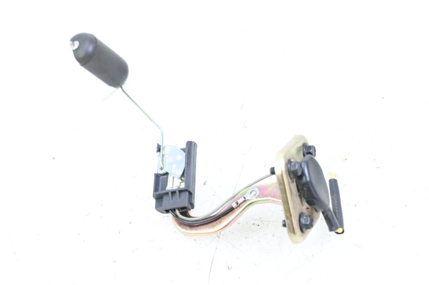 photo de WSKAŹNIK POZIOMU PALIWA W ZBIORNIKU PEUGEOT KISBEE 4T 50 (2018 - 2022) - Inny kąt widzenia