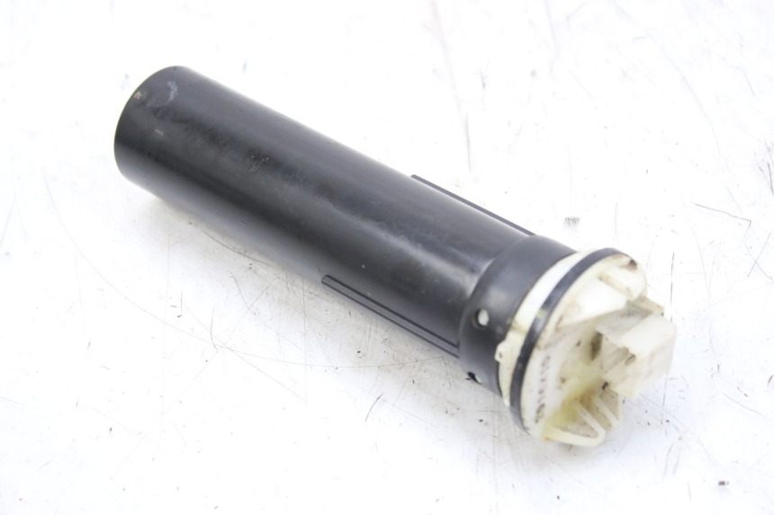 photo de WSKAŹNIK POZIOMU PALIWA W ZBIORNIKU PIAGGIO LIBERTY 4T 50 (2004 - 2008) - Widok główny