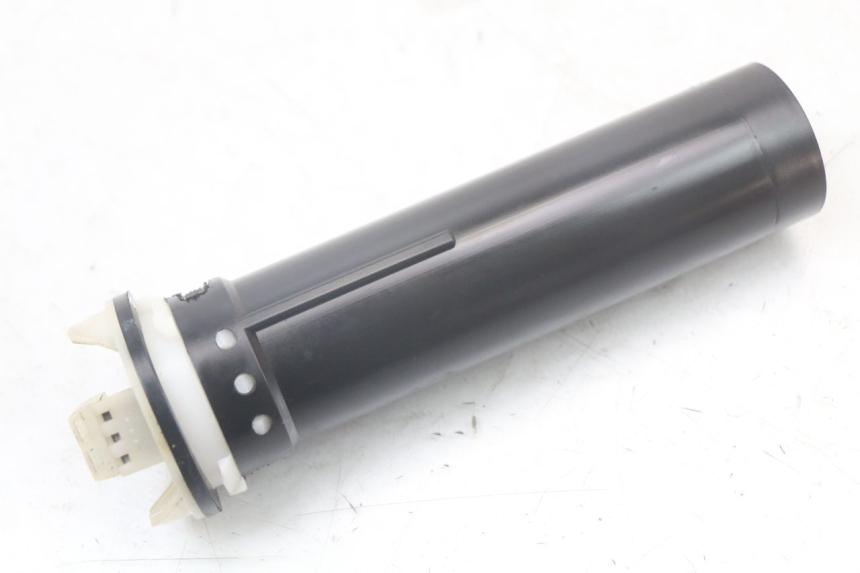 photo de WSKAŹNIK POZIOMU PALIWA W ZBIORNIKU PIAGGIO LIBERTY 125 (2009 - 2013) - Widok główny