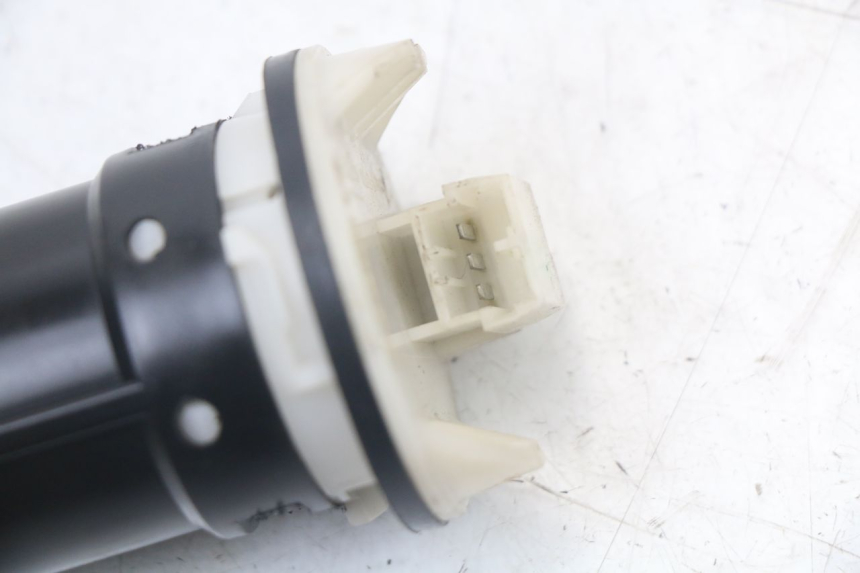 photo de WSKAŹNIK POZIOMU PALIWA W ZBIORNIKU PIAGGIO LIBERTY 125 (2009 - 2013) - Zoom stanu zużycia