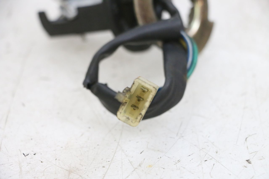 photo de WSKAŹNIK POZIOMU PALIWA W ZBIORNIKU KYMCO LIKE 125 (2009 - 2016) - Inny kąt widzenia