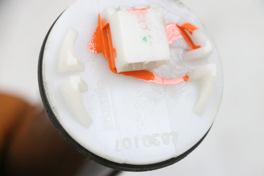 photo de WSKAŹNIK POZIOMU PALIWA W ZBIORNIKU PIAGGIO MP3 HPE 300 (2019 - 2026) - Widok ogólny