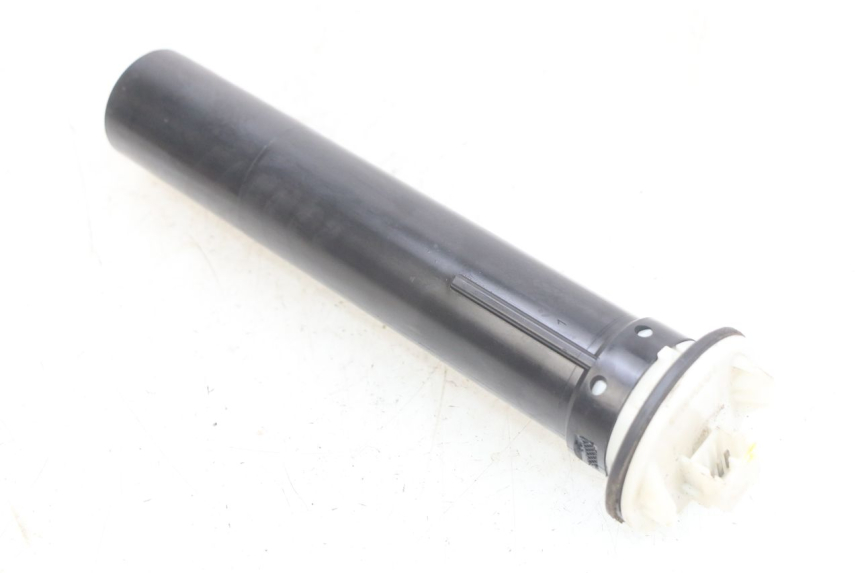 photo de WSKAŹNIK POZIOMU PALIWA W ZBIORNIKU PIAGGIO MP3 LT 400 (2007 - 2012) - Widok główny