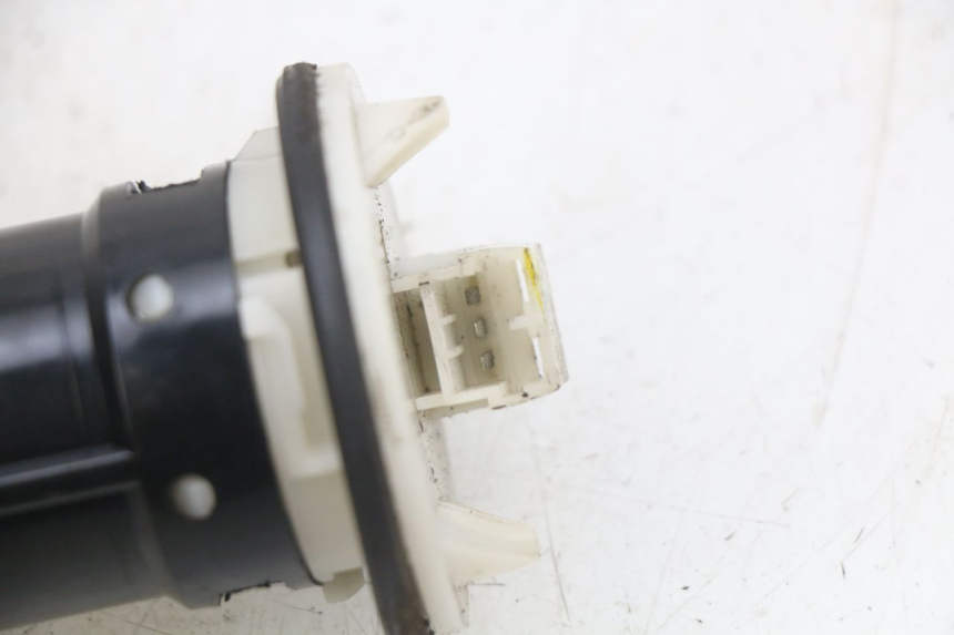 photo de WSKAŹNIK POZIOMU PALIWA W ZBIORNIKU PIAGGIO MP3 LT 400 (2007 - 2012) - Widok ogólny