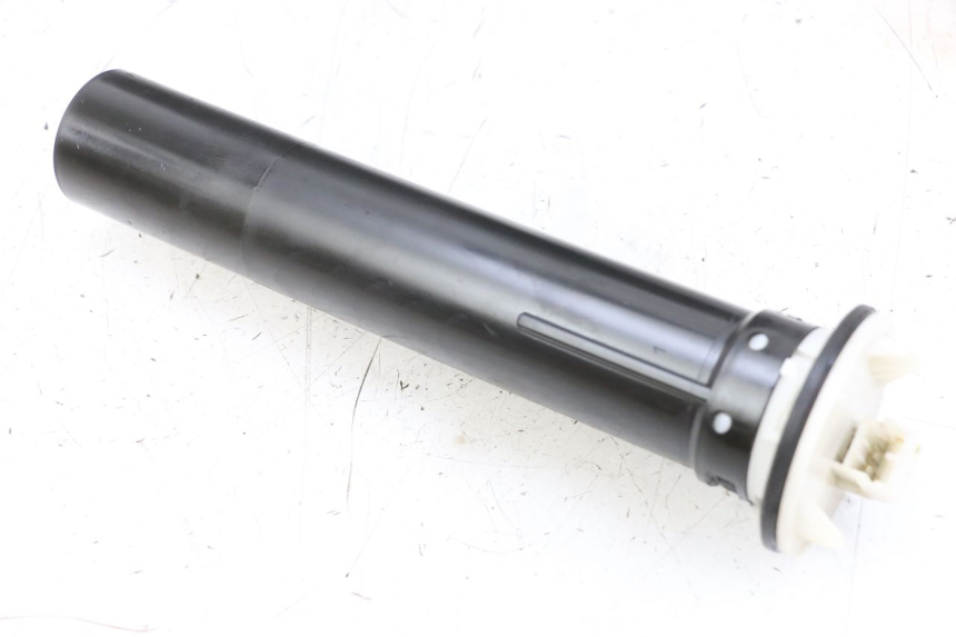 photo de WSKAŹNIK POZIOMU PALIWA W ZBIORNIKU PIAGGIO MP3 LT 400 (2007 - 2012) - Widok główny