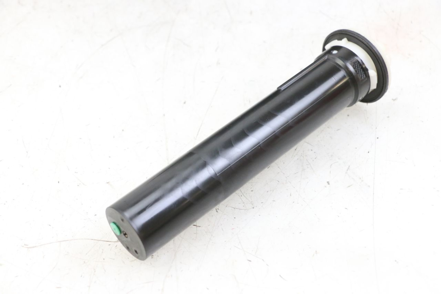 photo de WSKAŹNIK POZIOMU PALIWA W ZBIORNIKU PIAGGIO MP3 LT 400 (2007 - 2012) - Zoom stanu zużycia