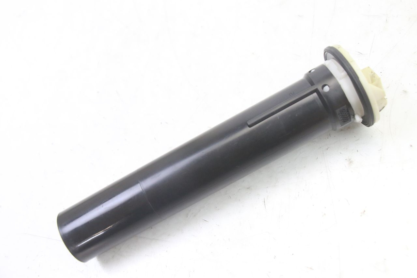 photo de WSKAŹNIK POZIOMU PALIWA W ZBIORNIKU PIAGGIO MP3 500 (2011 - 2015) - Inny kąt widzenia