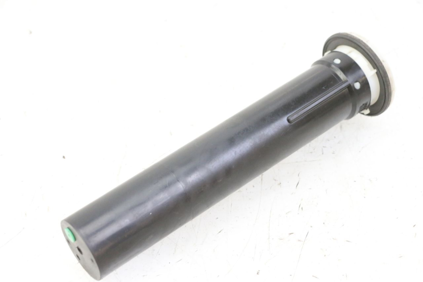 photo de WSKAŹNIK POZIOMU PALIWA W ZBIORNIKU PIAGGIO MP3 RL 250 (2006 - 2010) - Widok ogólny