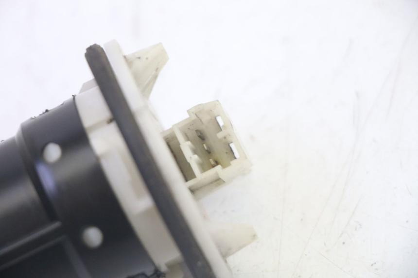 photo de WSKAŹNIK POZIOMU PALIWA W ZBIORNIKU PIAGGIO MP3 125 (2006 - 2014) - Szczegół części