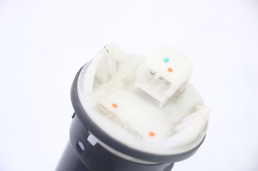 photo de WSKAŹNIK POZIOMU PALIWA W ZBIORNIKU YAMAHA NEOS NEO'S 4T 50 (2008 - 2016) - Inny kąt widzenia