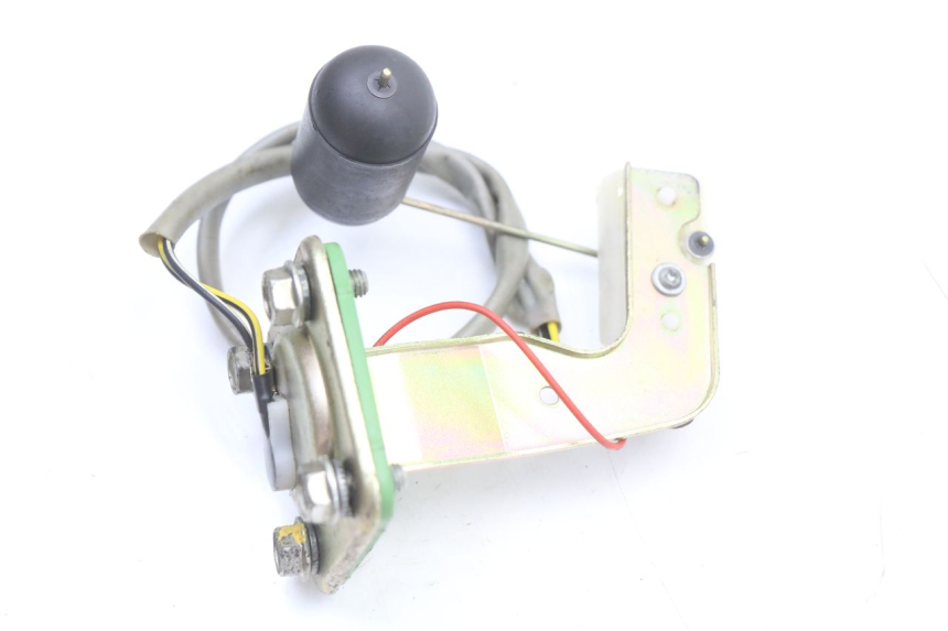 photo de WSKAŹNIK POZIOMU PALIWA W ZBIORNIKU PIAGGIO NEW TYPHOON 50 (2018 - 2021) - Widok główny