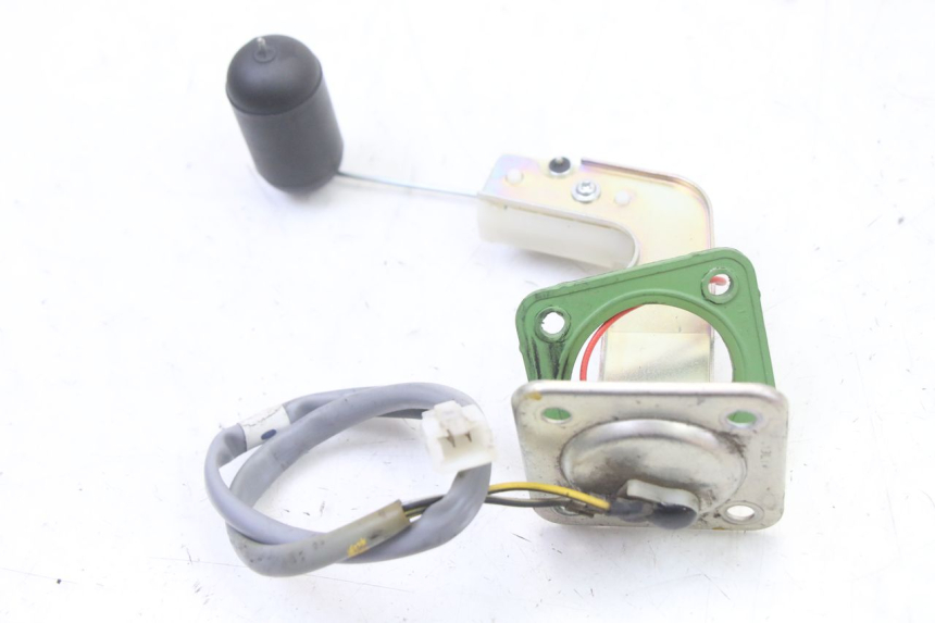 photo de WSKAŹNIK POZIOMU PALIWA W ZBIORNIKU PIAGGIO NEW TYPHOON 50 (2018 - 2021) - Zoom stanu zużycia