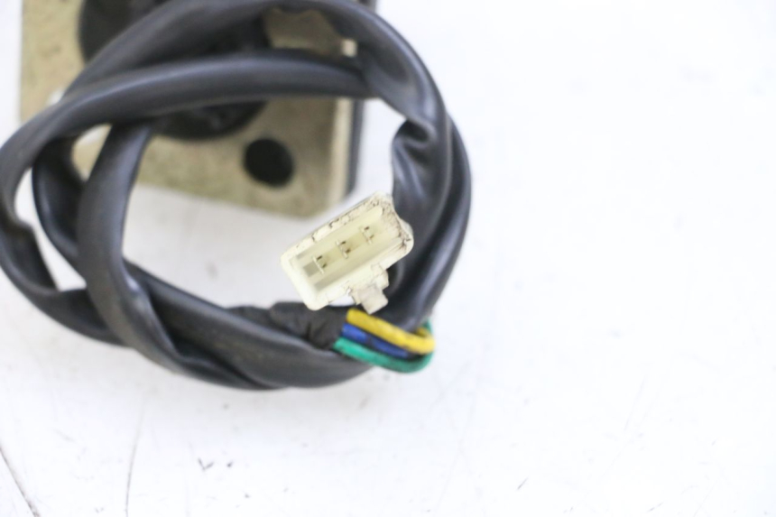 photo de WSKAŹNIK POZIOMU PALIWA W ZBIORNIKU JM MOTORS OLDIES 4T 50 (2010 - 2020) - Inny kąt widzenia