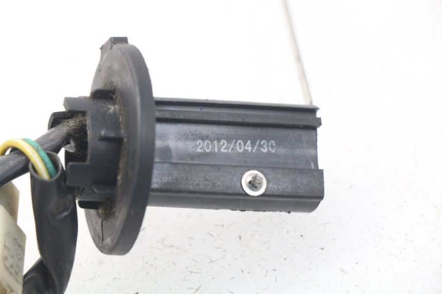 photo de WSKAŹNIK POZIOMU PALIWA W ZBIORNIKU SYM ORBIT 2 4T 50 (2008 - 2017) - Inny kąt widzenia