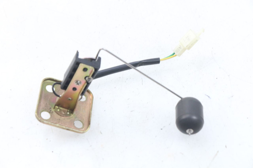 photo de WSKAŹNIK POZIOMU PALIWA W ZBIORNIKU SYM ORBIT 2 4T 50 (2018 - 2022) - Inny kąt widzenia