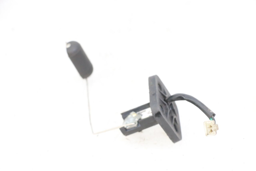 photo de WSKAŹNIK POZIOMU PALIWA W ZBIORNIKU PEUGEOT CITYSTAR 50 (2013 - 2017) - Zoom stanu zużycia