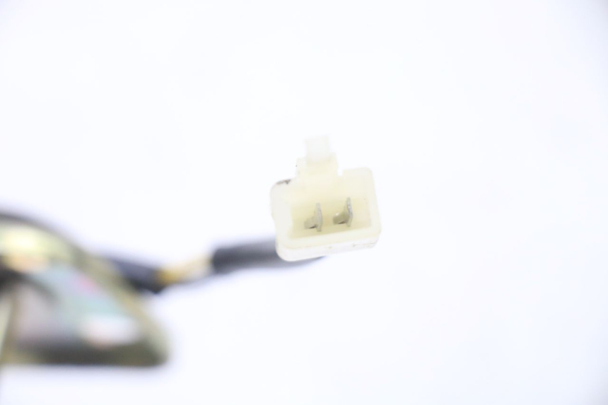 photo de WSKAŹNIK POZIOMU PALIWA W ZBIORNIKU PEUGEOT KISBEE 4T 50 (2018 - 2022) - Inny kąt widzenia