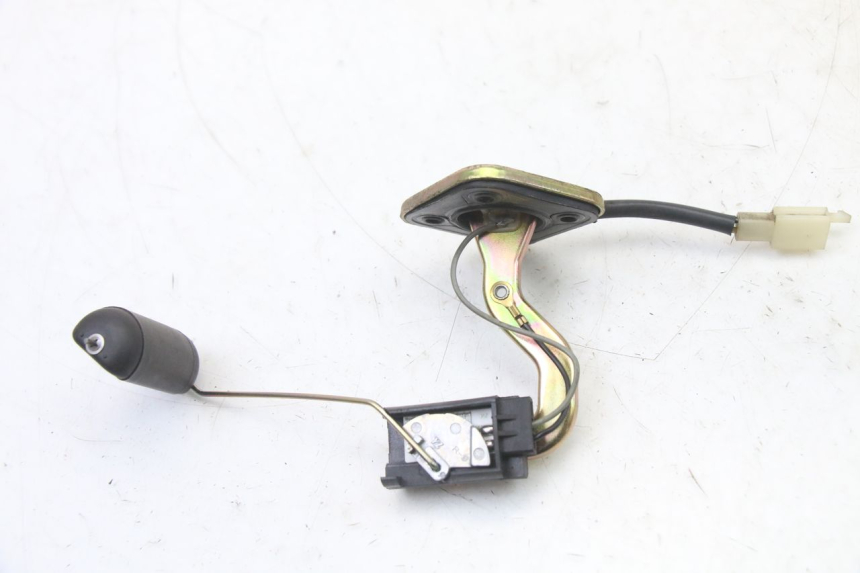 photo de WSKAŹNIK POZIOMU PALIWA W ZBIORNIKU PEUGEOT KISBEE 4T 50 (2010 - 2017) - Widok główny