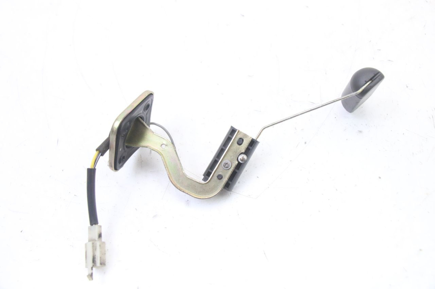 photo de WSKAŹNIK POZIOMU PALIWA W ZBIORNIKU PEUGEOT KISBEE 4T 50 (2018 - 2022) - Zoom stanu zużycia