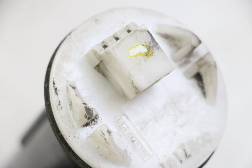 photo de WSKAŹNIK POZIOMU PALIWA W ZBIORNIKU PIAGGIO MP3 125 (2006 - 2014) - Zoom stanu zużycia