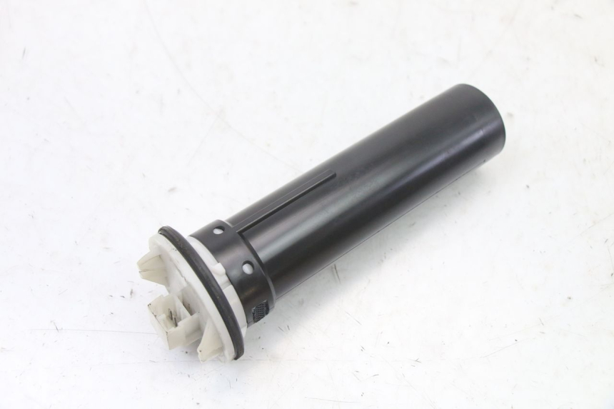 photo de WSKAŹNIK POZIOMU PALIWA W ZBIORNIKU PIAGGIO VESPA LX IE 125 (2010 - 2012) - Widok główny