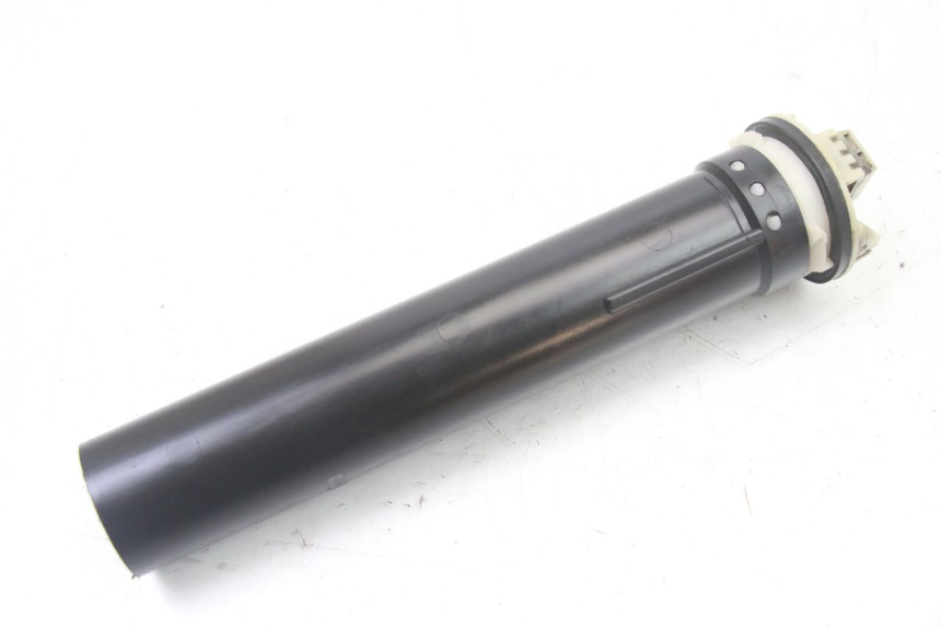 photo de WSKAŹNIK POZIOMU PALIWA W ZBIORNIKU PIAGGIO X8 125 (2004 - 2007) - Zoom stanu zużycia