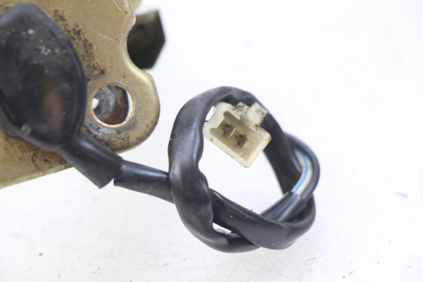 photo de WSKAŹNIK POZIOMU PALIWA W ZBIORNIKU RIDE RACE GT 2T 50 (2012 - 2017) - Inny kąt widzenia