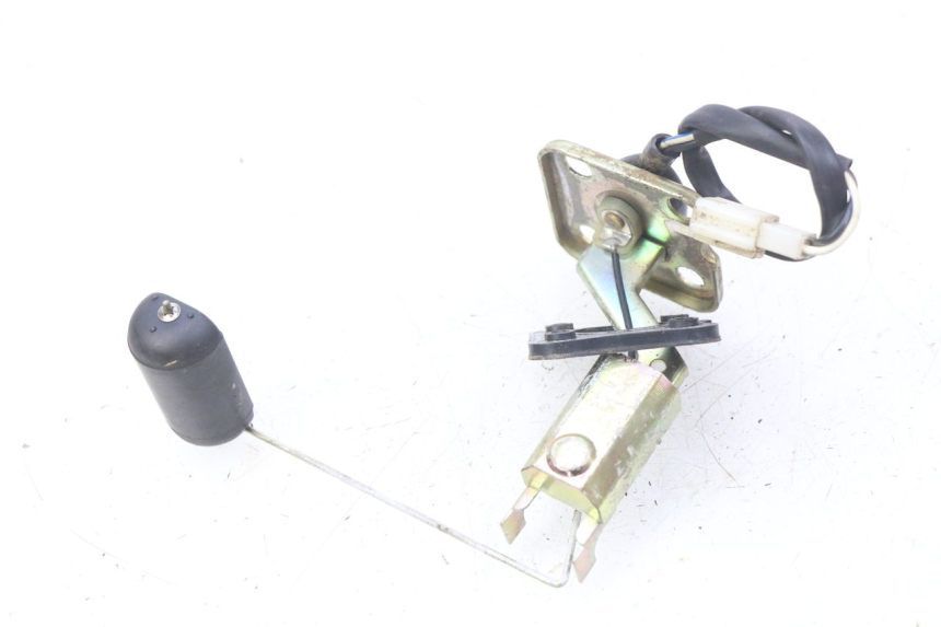 photo de WSKAŹNIK POZIOMU PALIWA W ZBIORNIKU RIDE RACE GT 2T 50 (2012 - 2017) - Zbliżenie techniczne