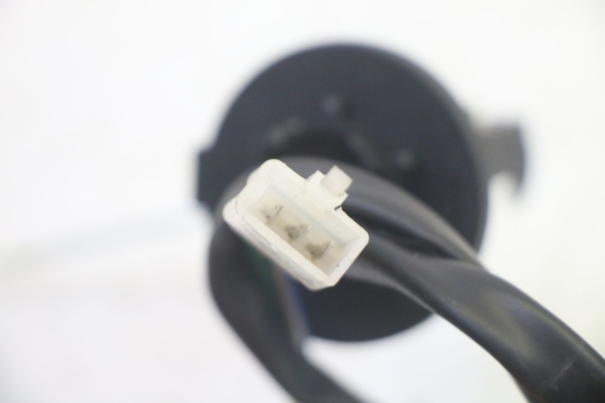 photo de WSKAŹNIK POZIOMU PALIWA W ZBIORNIKU TNT MOTOR ROMA 10' 4T 50 (2019 - 2022) - Inny kąt widzenia