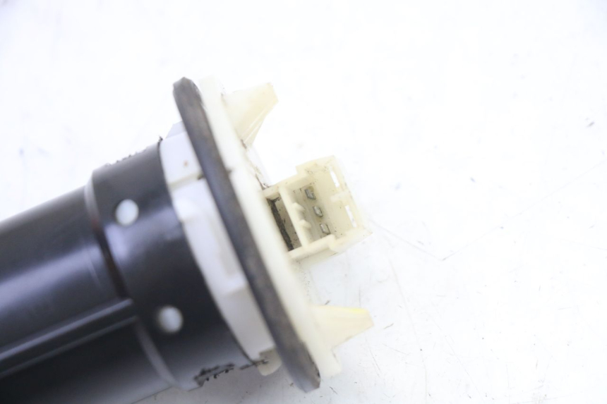 photo de WSKAŹNIK POZIOMU PALIWA W ZBIORNIKU GILERA RUNNER SP 50 (2006 - 2008) - Szczegół części