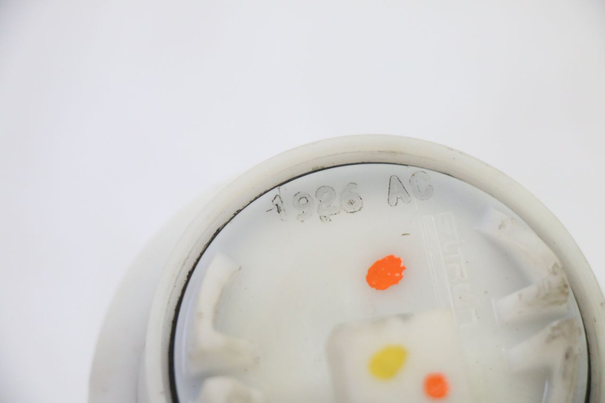 photo de WSKAŹNIK POZIOMU PALIWA W ZBIORNIKU PEUGEOT SATELIS 250 (2006 - 2012) - Zbliżenie techniczne